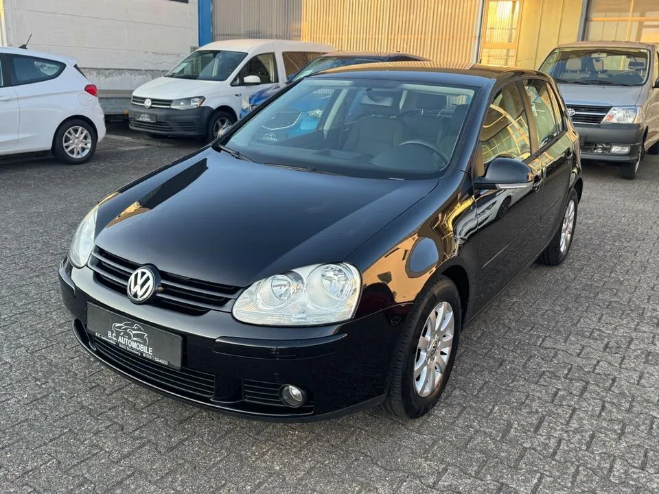 Volkswagen Golf V