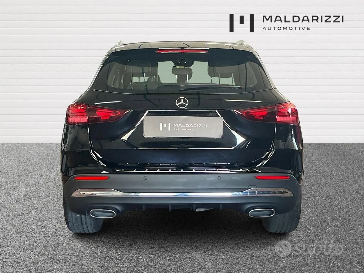 Mercedes-Benz Gla 2023 photo 3