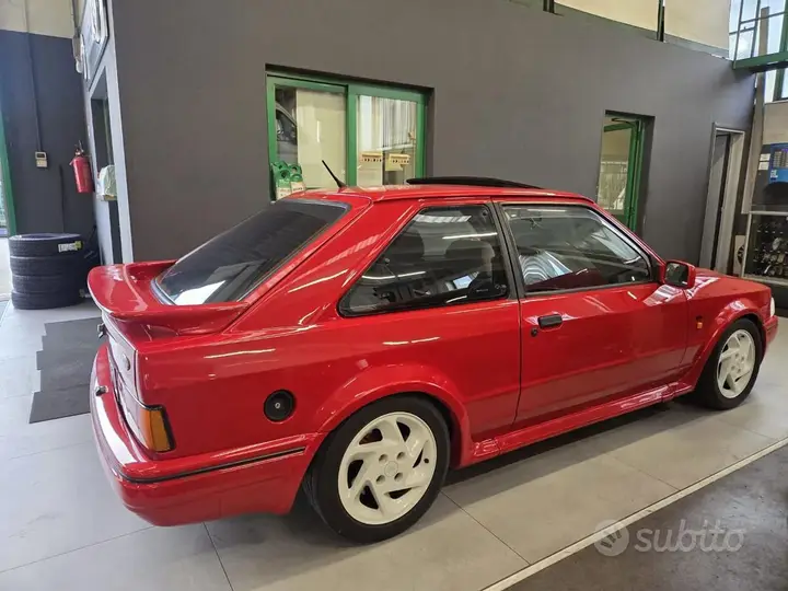 Ford Escort 1988 photo 5
