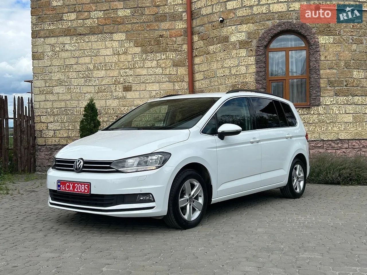 Volkswagen Touran 2020 photo 5
