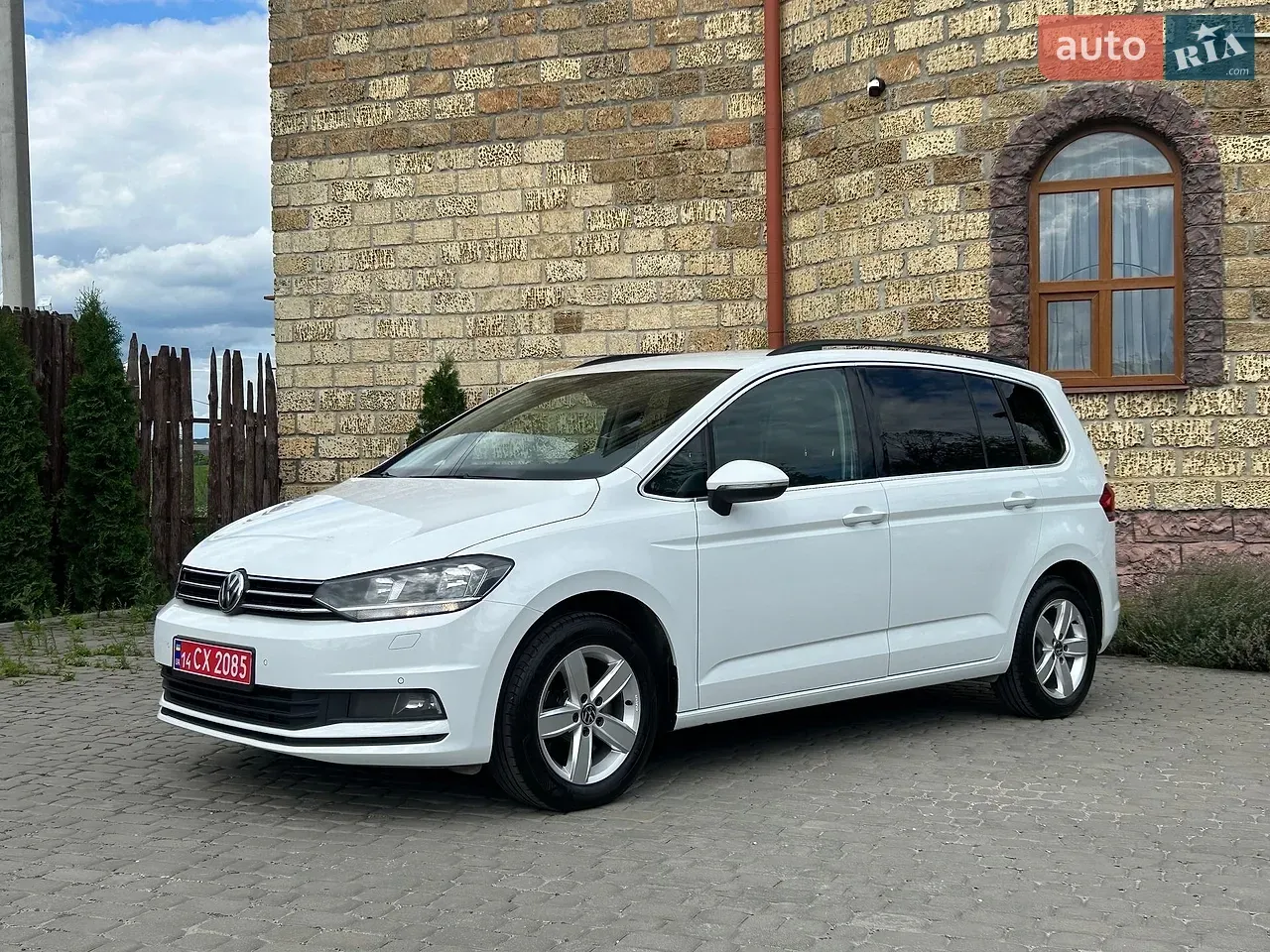 Volkswagen Touran 2020 photo 4