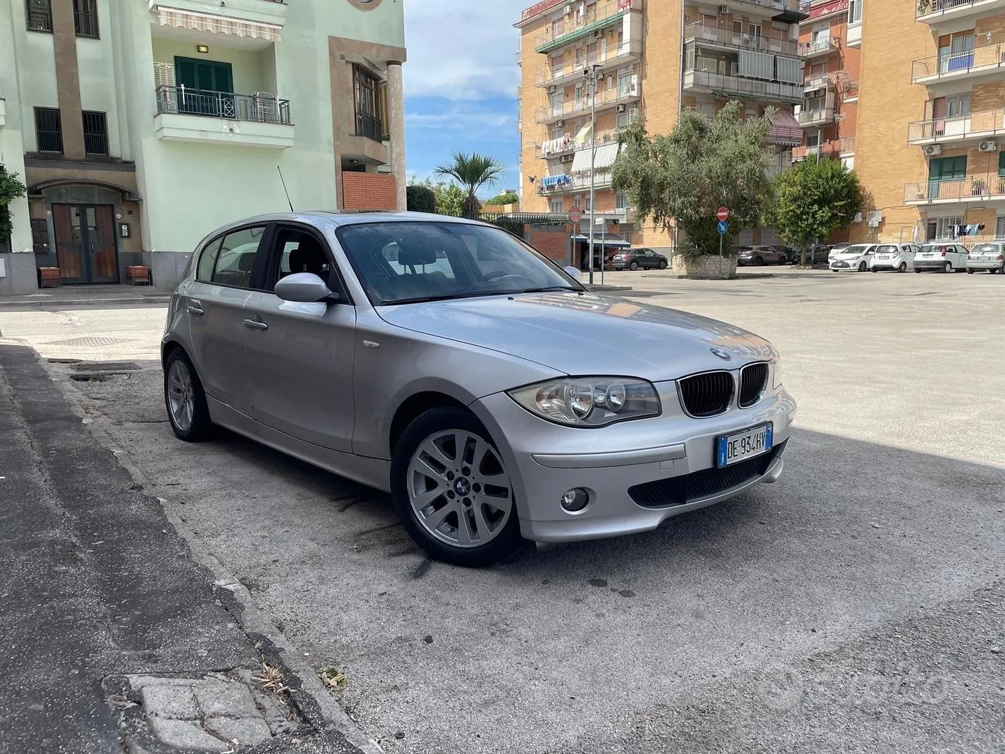 BMW 1 Series 2006 photo 2