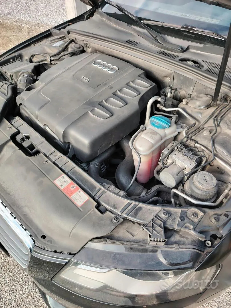 Audi A4 2009 photo 4