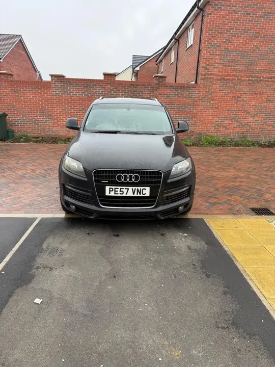 Audi Q7 2007 photo 2