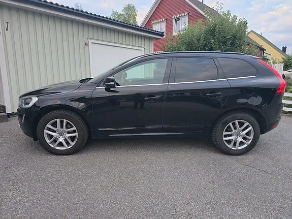 Volvo Xc60 2017 photo 4