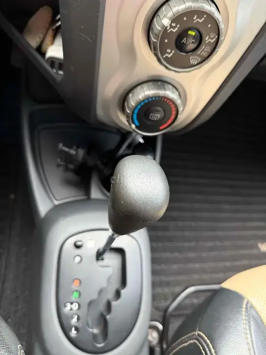 Toyota Yaris 2008 photo 5