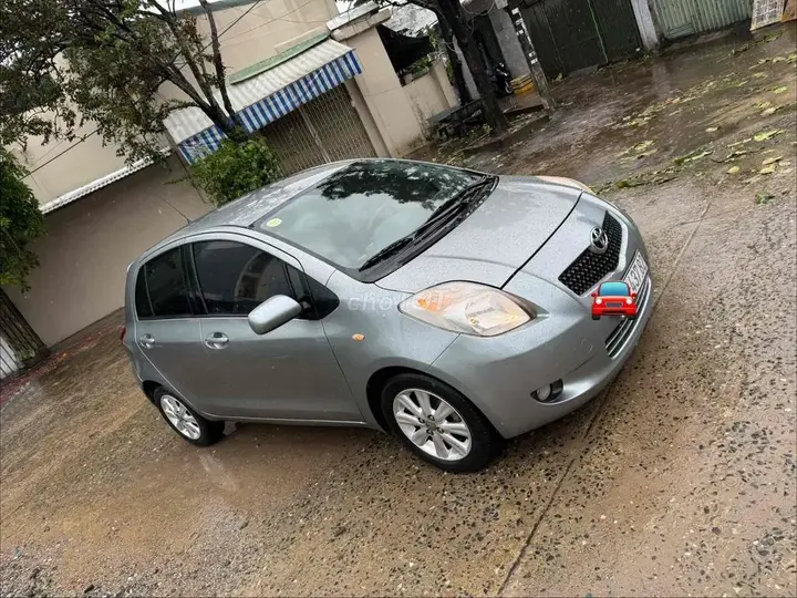 Toyota Yaris 2008 photo 2