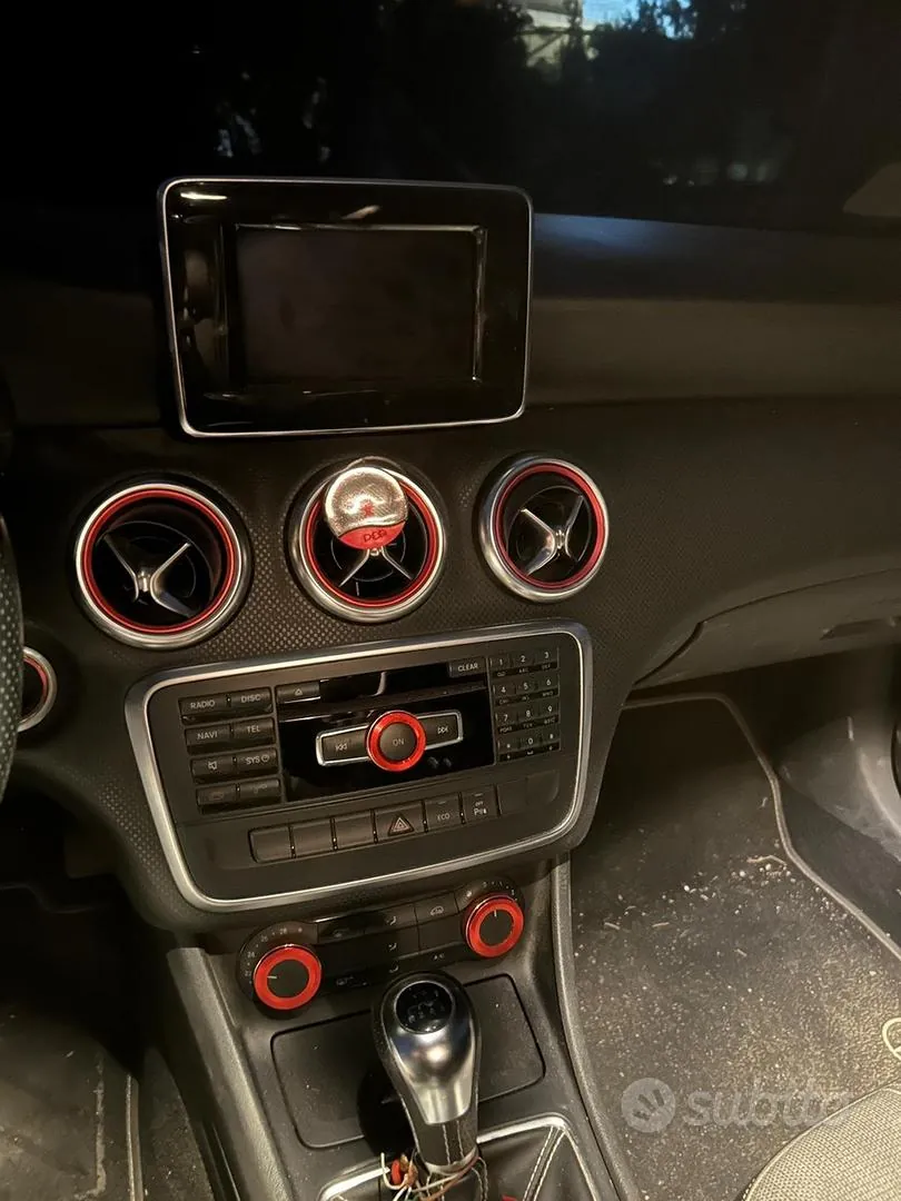 Mercedes-Benz A 2014 photo 4