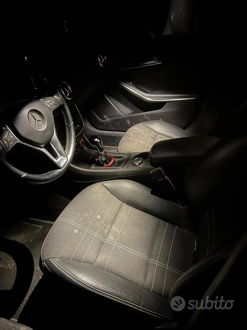 Mercedes-Benz A 2014 photo 3