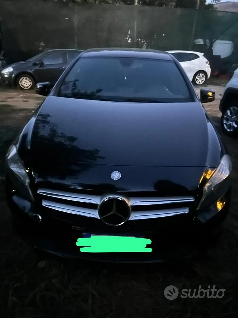 Mercedes-Benz A 2014 photo 2