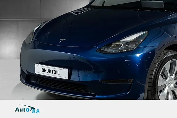 Tesla Model Y 2021 photo 2