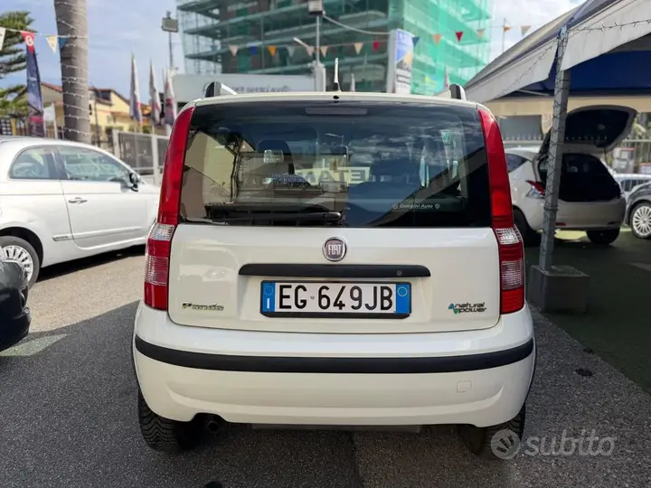 Fiat Panda 2011 photo 4