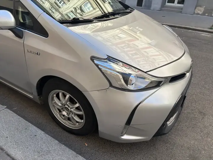 Toyota Prius 2017 photo 3