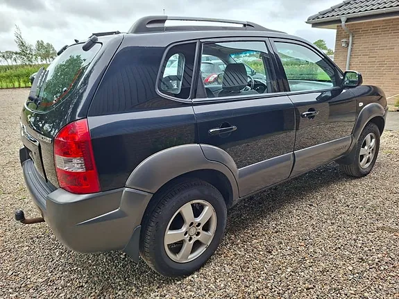 Hyundai Tucson 2005 photo 4
