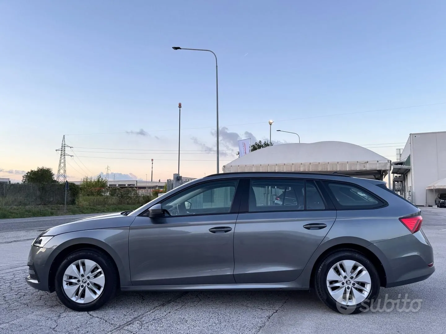 Skoda Octavia 2023 photo 4