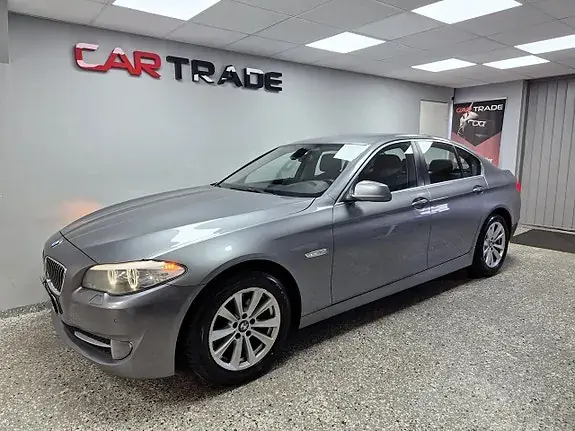 BMW 520D 2011 photo 2