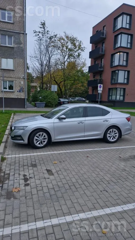 Skoda Octavia 2021 photo 2