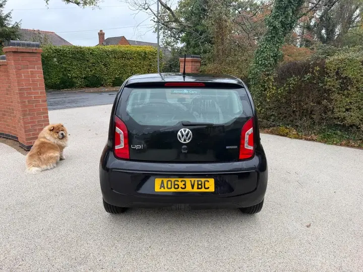 Volkswagen Up 2013 photo 5