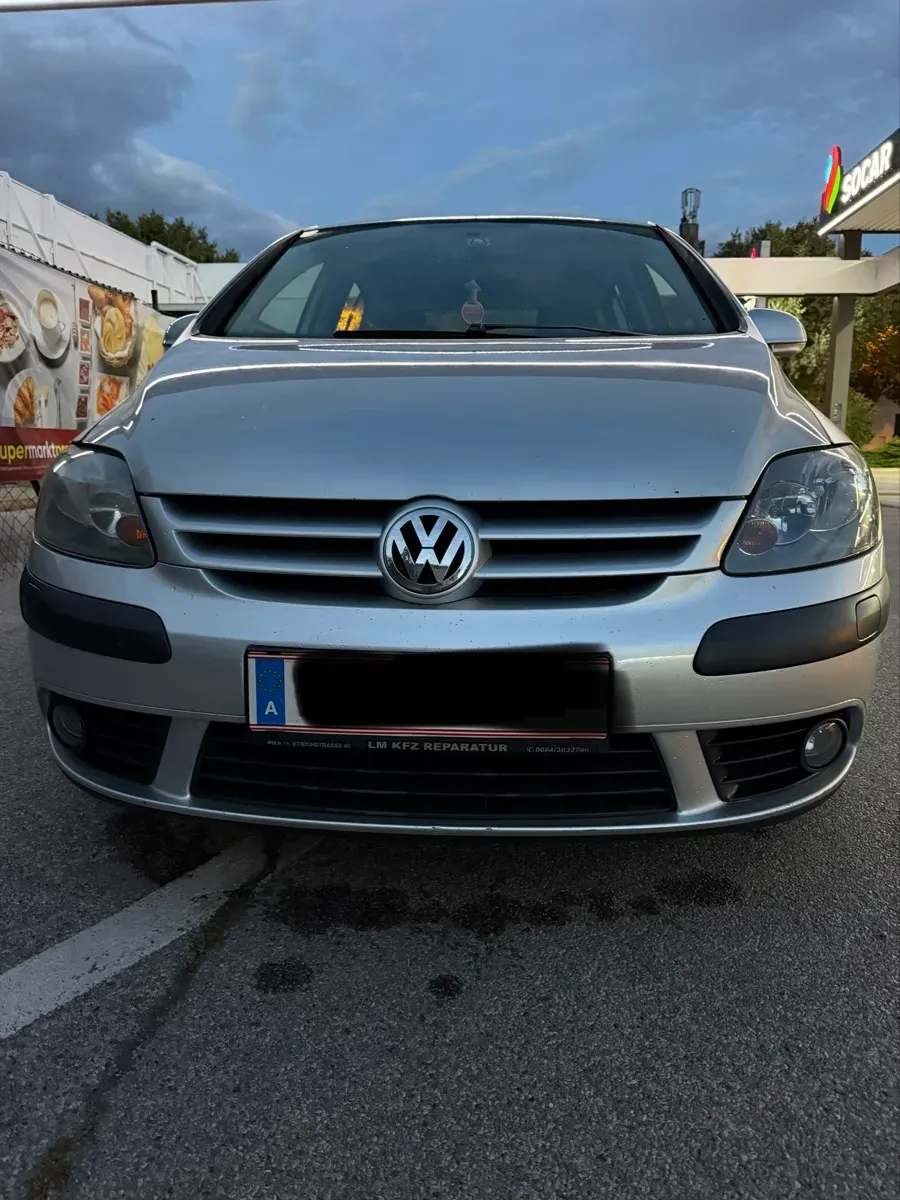 Volkswagen Golf 2006 photo 2