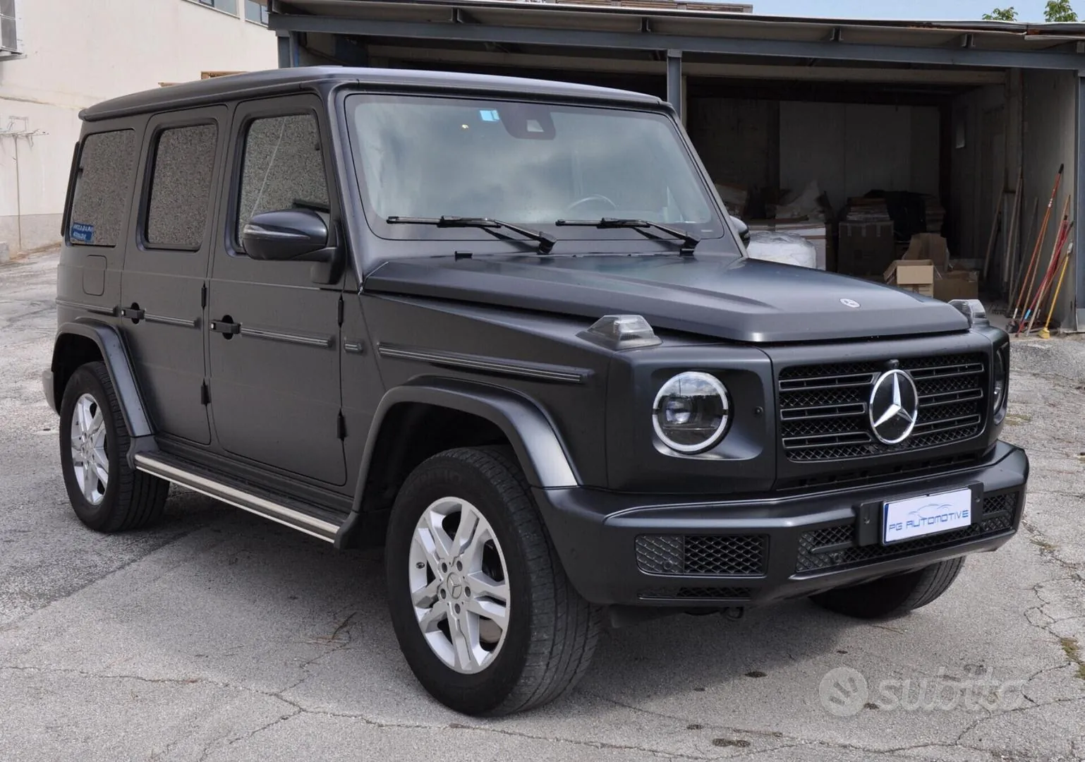 Mercedes-Benz G-Class