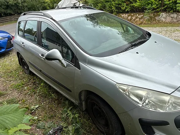Peugeot 308 2009 photo 4