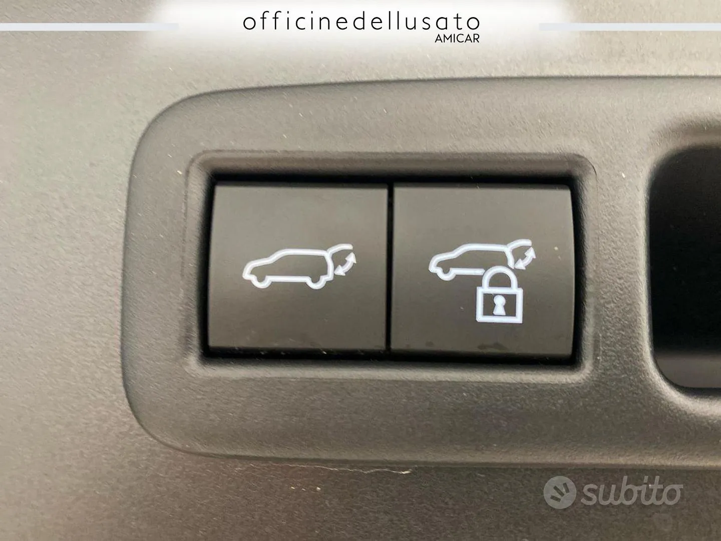 Lexus Ux 2024 photo 5