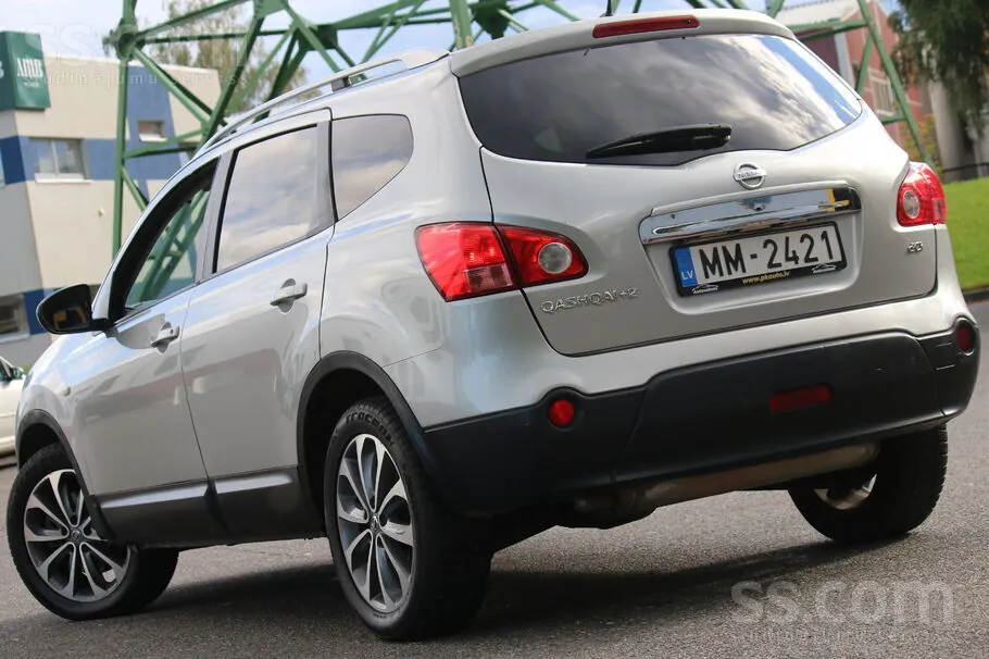 Nissan Qashqai 2009 photo 4
