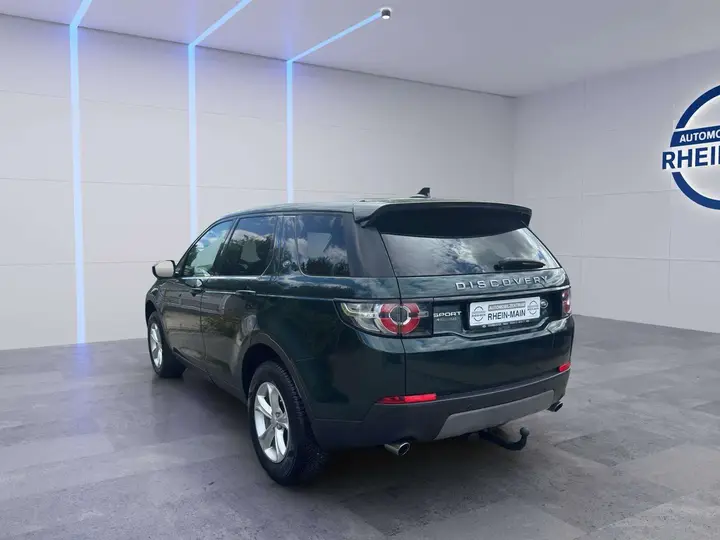 Land Rover Discovery Sport 2016 photo 4