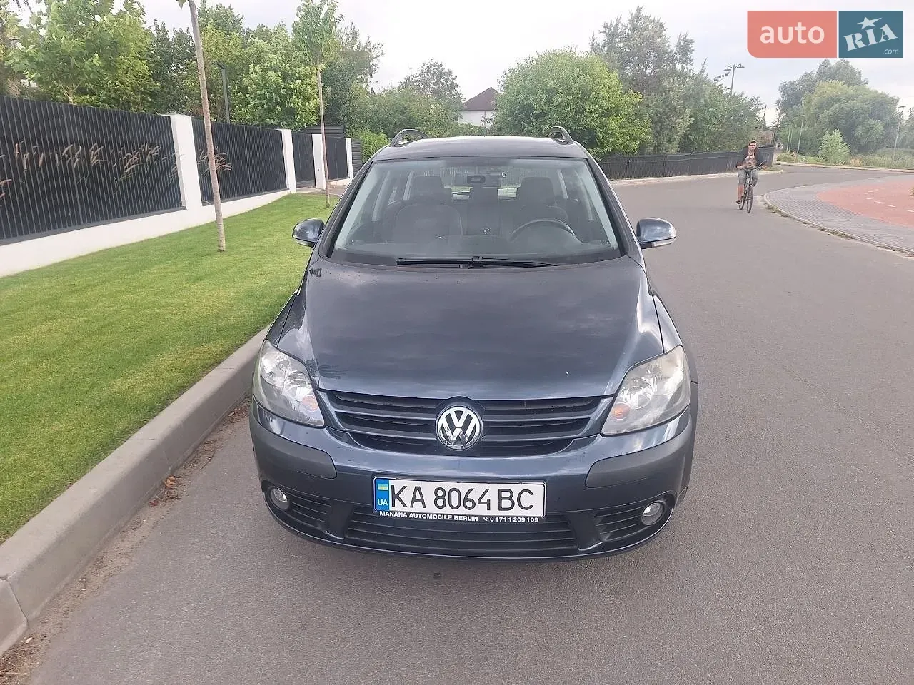 Volkswagen Golf Plus 2008 photo 2