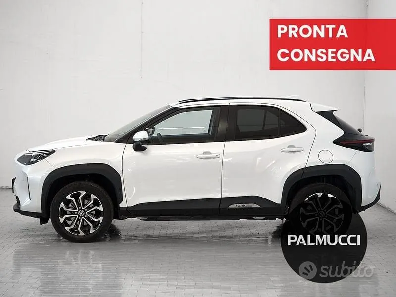 Toyota Yaris Cross 2025 photo 4