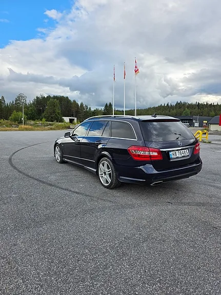 Mercedes-Benz E350 D 2010 photo 3