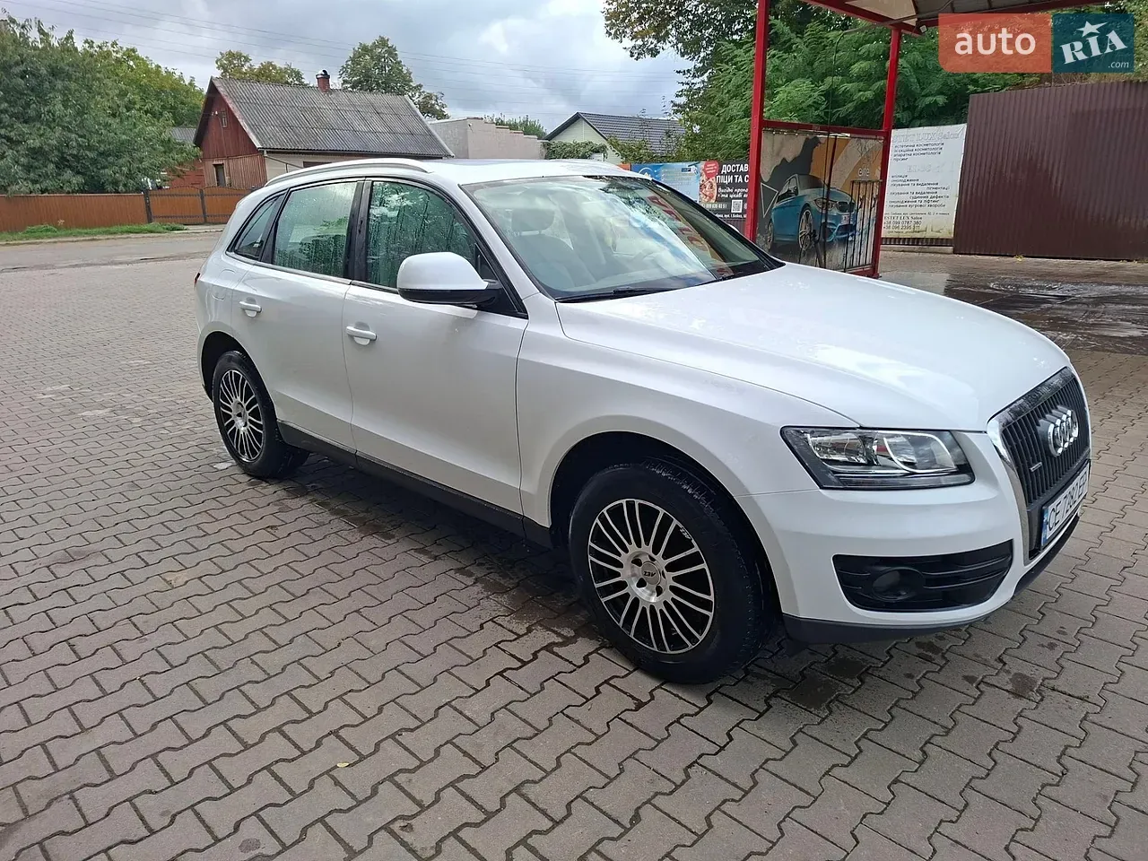 Audi Q5 2009 photo 2