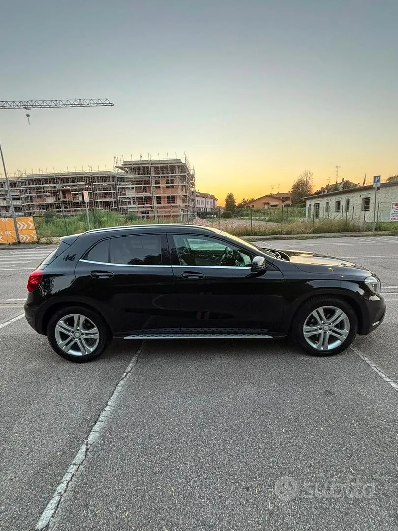 Mercedes-Benz Gla 2015 photo 4