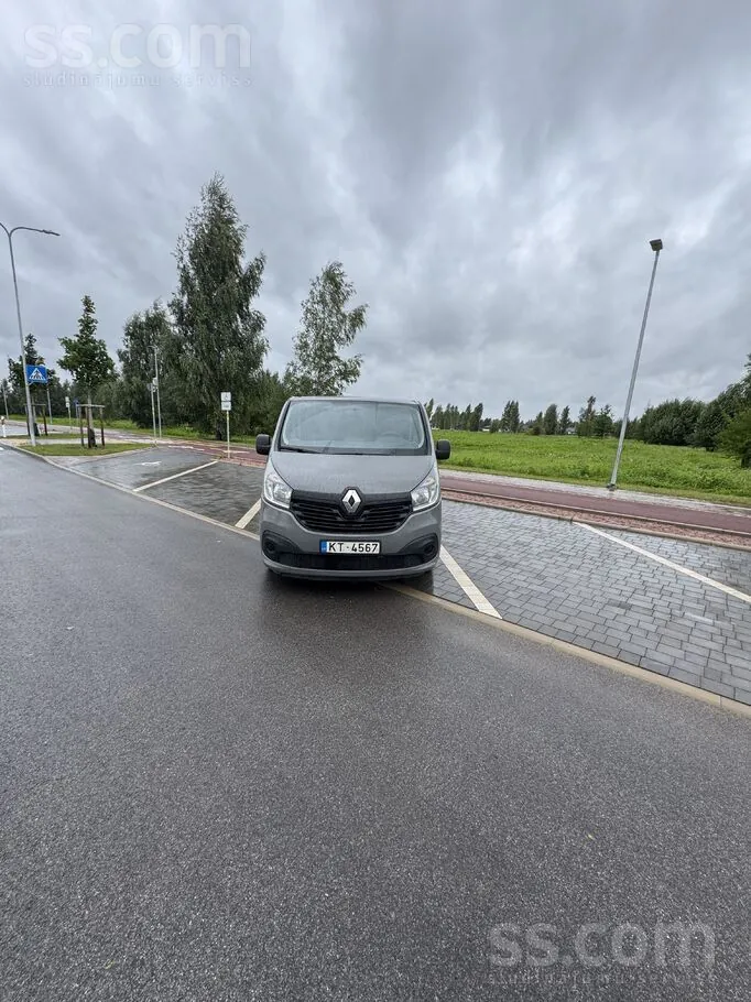 Renault Trafic 2017 photo 2