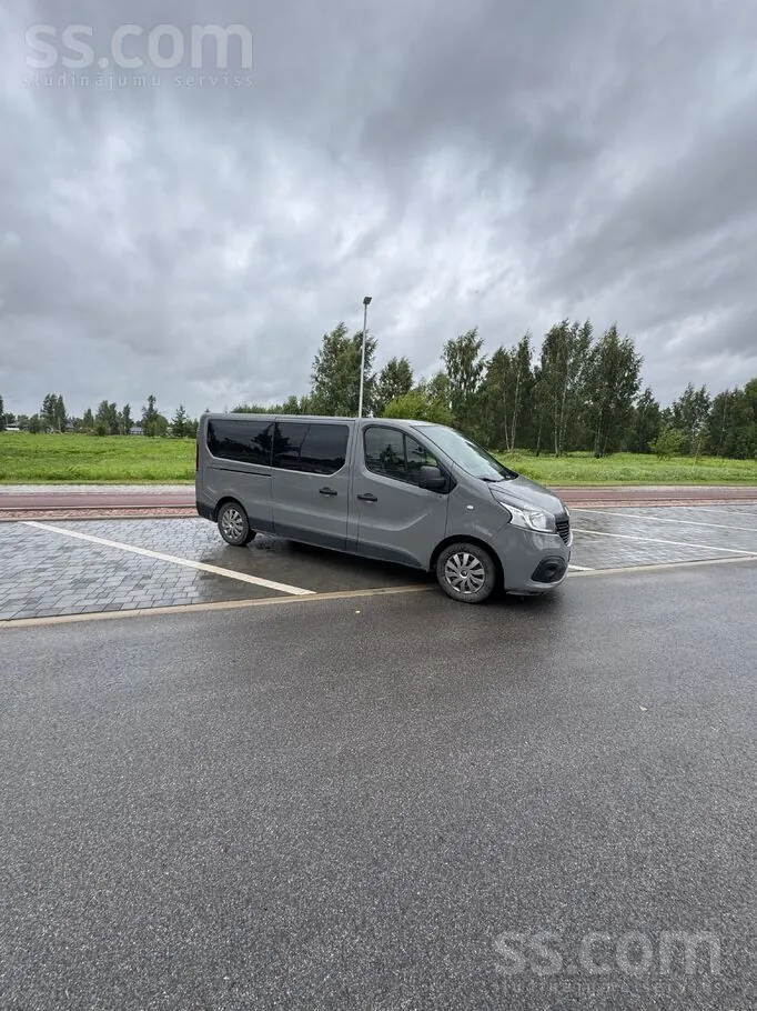 Renault Trafic 2017 photo 3