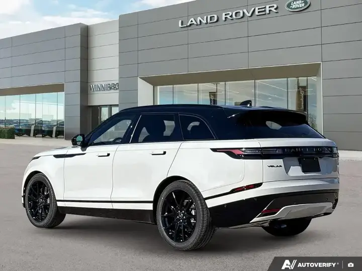 Land Rover Range Rover Velar 2026 photo 5