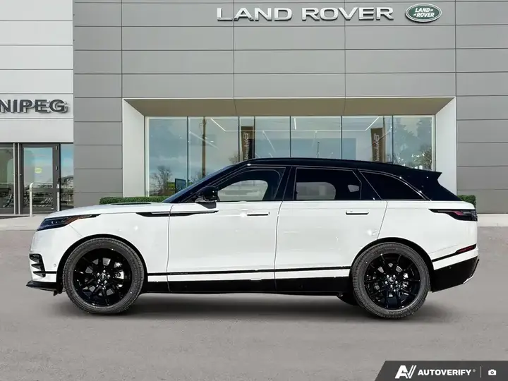 Land Rover Range Rover Velar 2026 photo 4