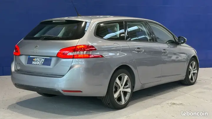Peugeot 308 2017 photo 5