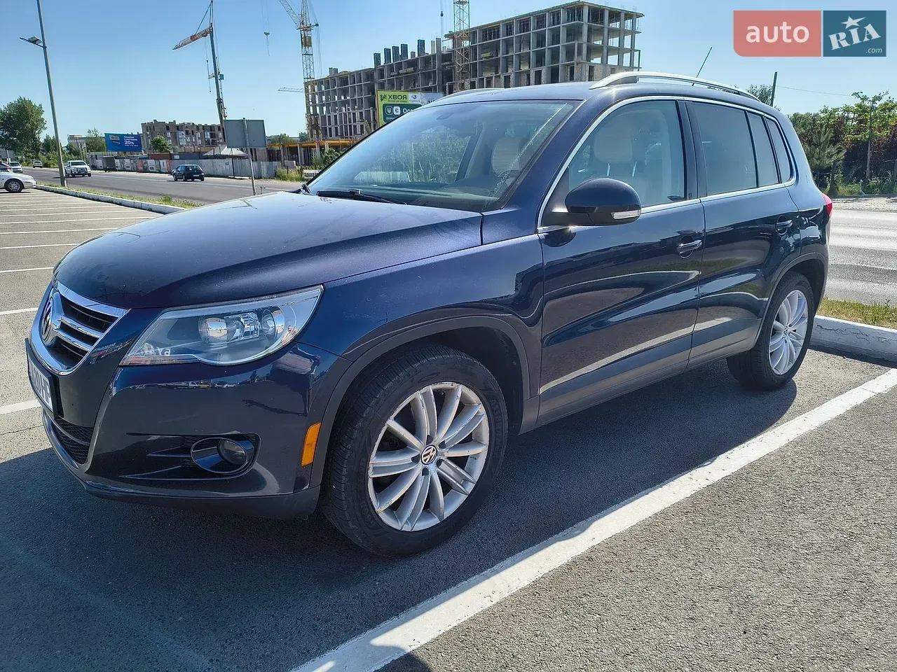 Volkswagen Tiguan 2010 photo 3