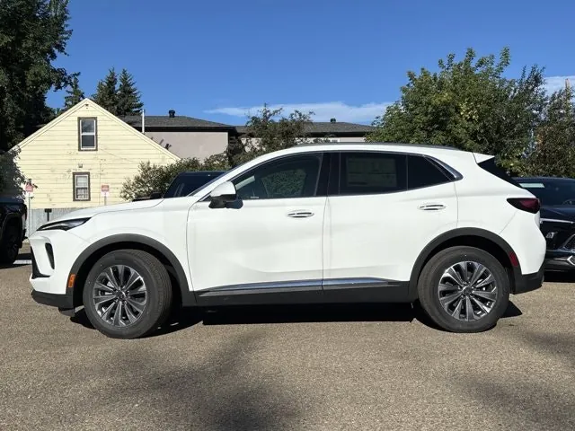 Buick Envision 2026 photo 2