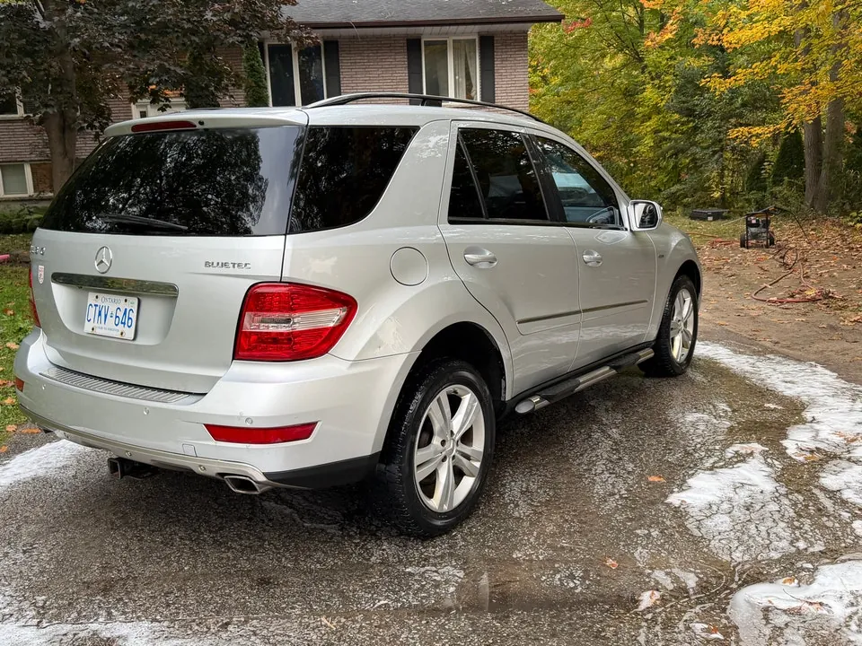 Mercedes-Benz M-Class 2009 photo 4