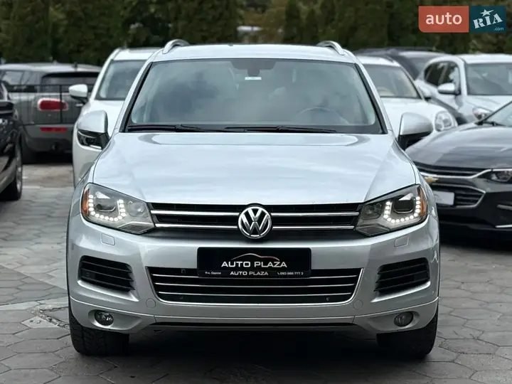 Volkswagen Touareg 2011 photo 2