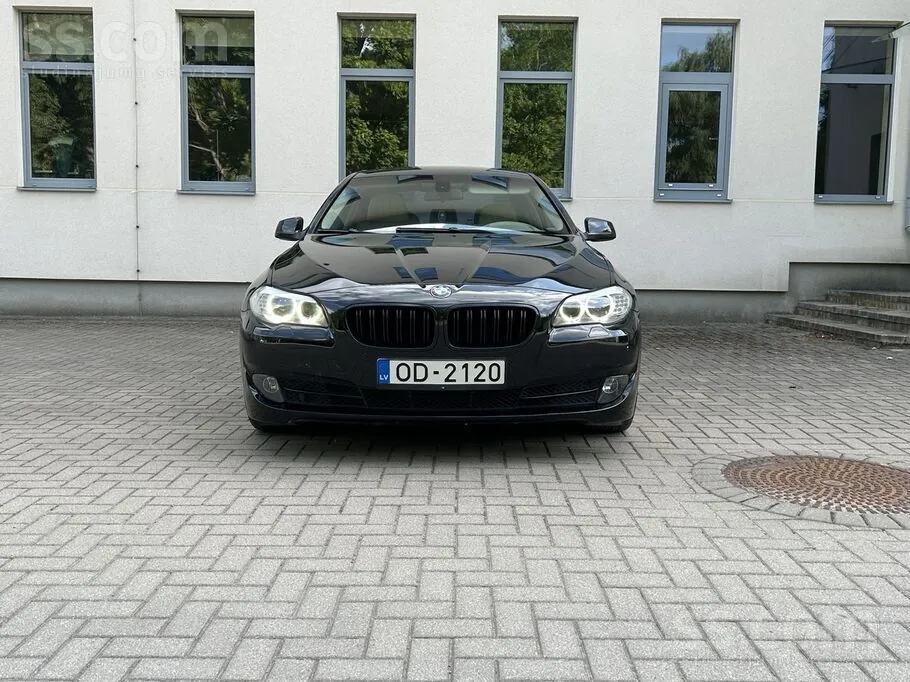 BMW 520D 2010 photo 2