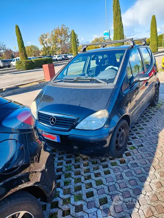 Mercedes-Benz A