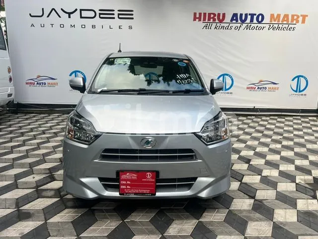Daihatsu Mira 2023 photo 2