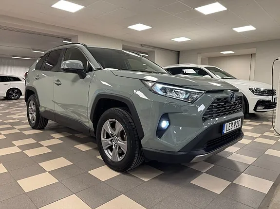 Toyota Rav4 2022 photo 4