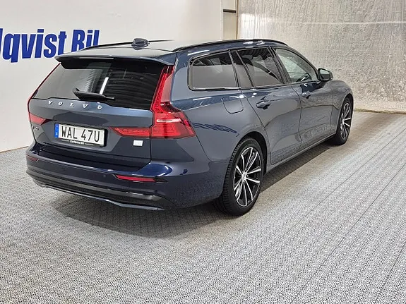 Volvo V60 2023 photo 4
