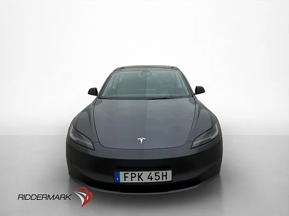 Tesla Model 3 2024 photo 3
