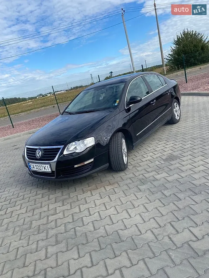 Volkswagen Passat 2005 photo 2