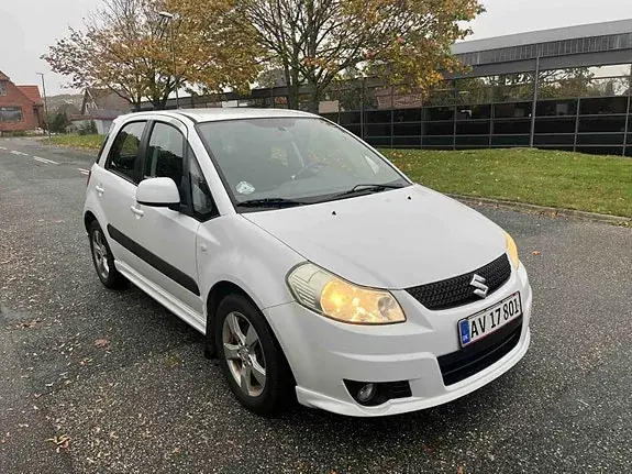 Suzuki Sx4 2011 photo 4